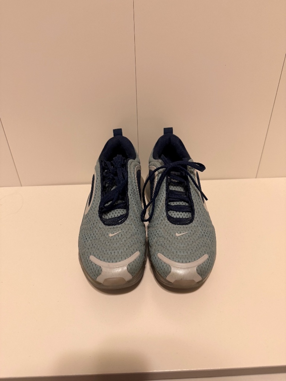 Nike Tennis Shoes